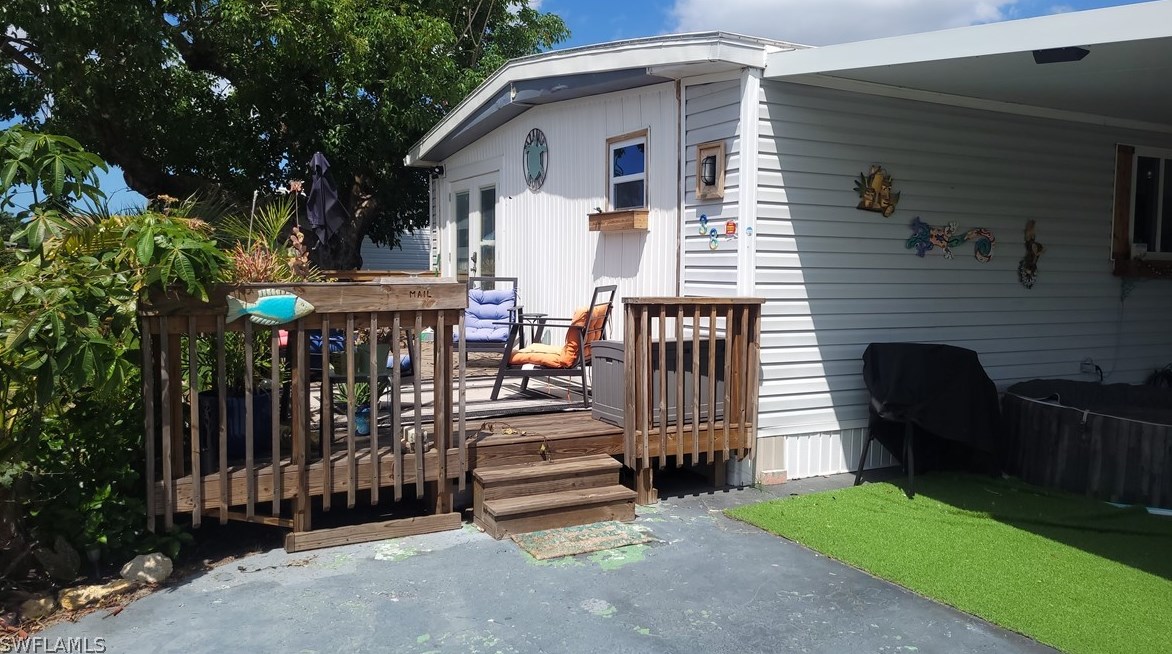 38 Hanna Ct, Fort Myers, FL 33912-6334