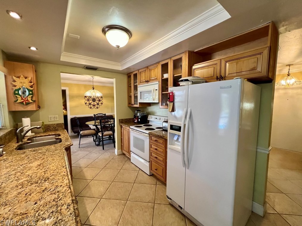 323 Edward Ave, Lehigh Acres FL 33936-0904 exterior