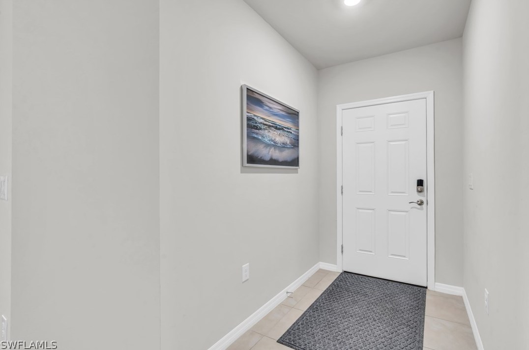 10761 Crossback Ln, Lehigh Acres, FL 33936