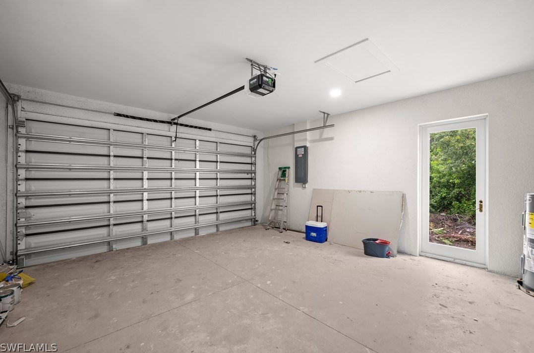 2608 29 St, Lehigh Acres FL  33976 exterior