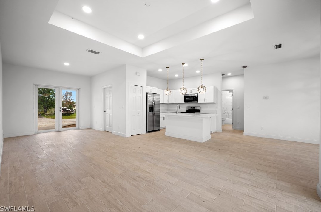 2608 29 St, Lehigh Acres FL  33976 exterior