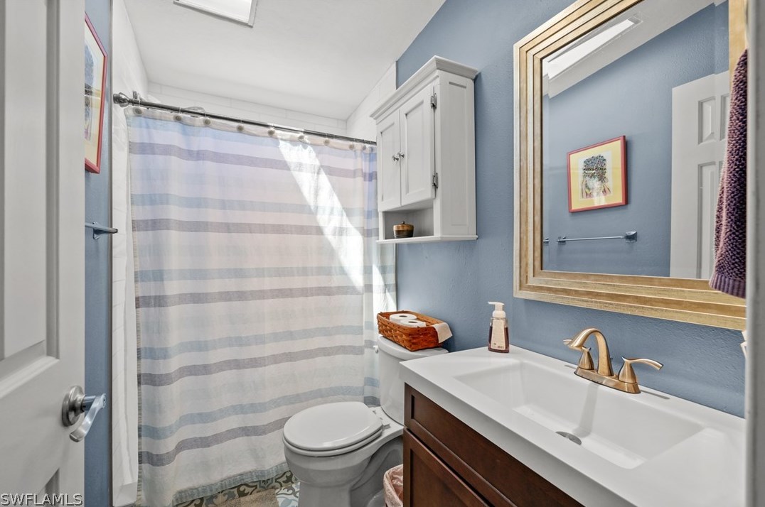 26192 Bonita Fairways Cir, Bonita Springs FL  34135-6555 exterior