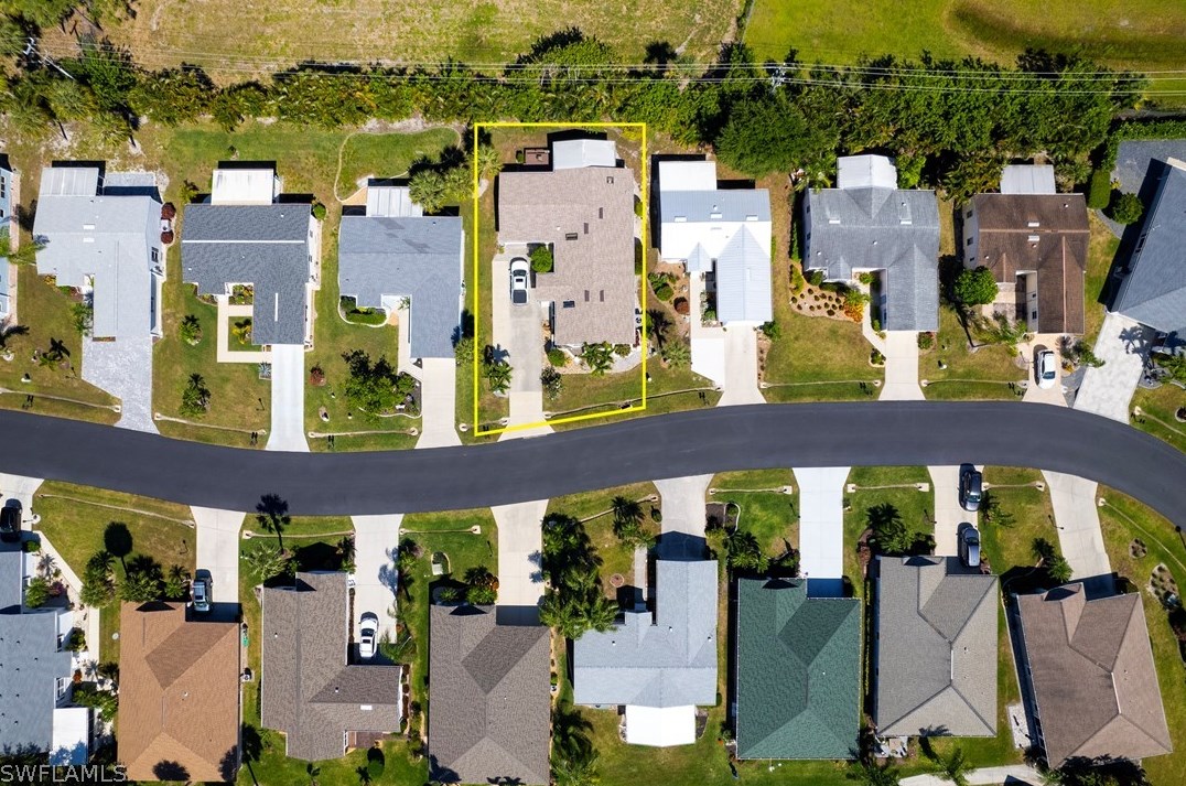 26192 Bonita Fairways Cir, Bonita Springs FL  34135-6555 exterior