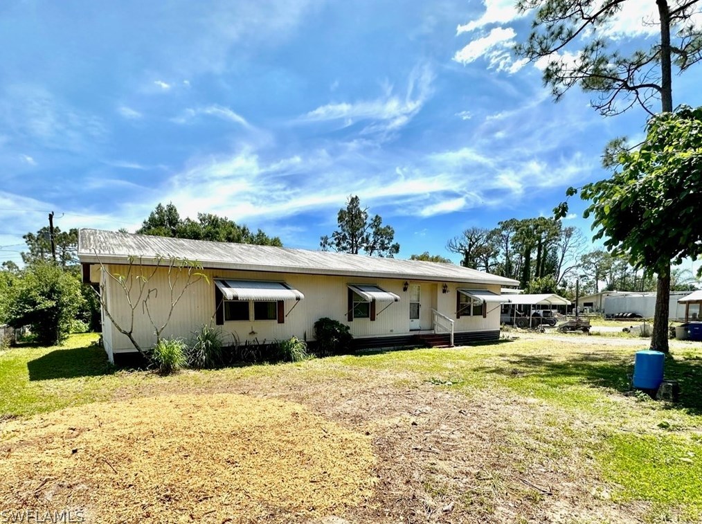 8365 Penny Dr, Fort Myers, FL 33917