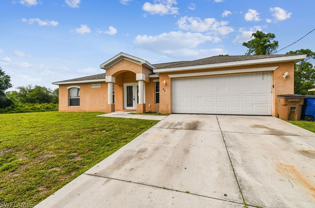 841 Calhoun St, Lehigh Acres, FL 33974-9748