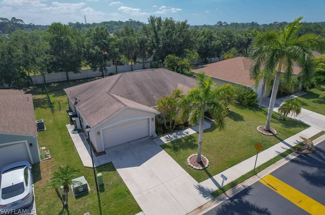 2512 Nature Pointe Loop, Fort Myers, FL 33905-2473