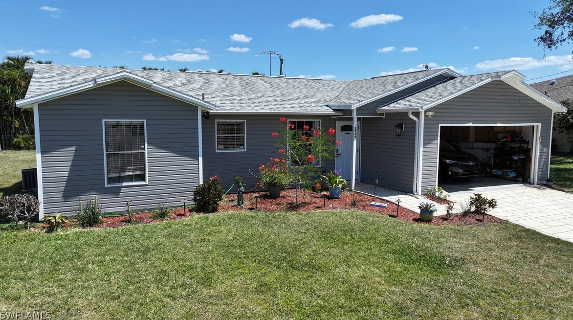 2949 4th Ave, Cape Coral, FL 33909-6879