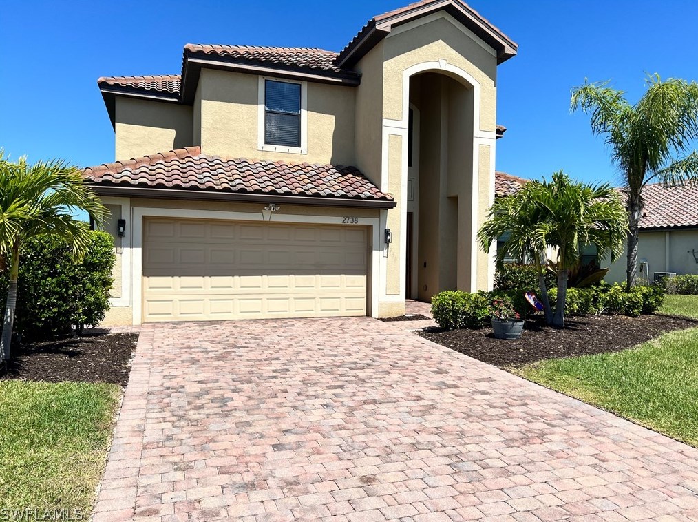 2738 Via Piazza Loop, Fort Myers, FL 33905-5562