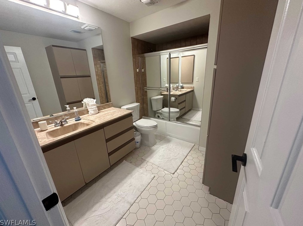 18275 Deep Passage Ln, Fort Myers Beach, FL 33931-2310