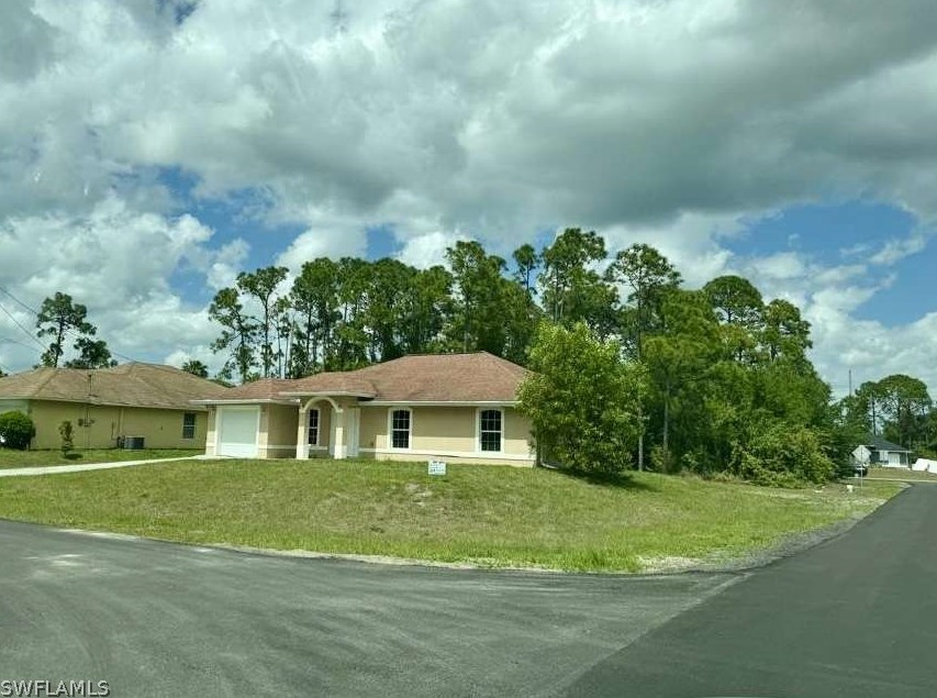 4200 2nd St, Lehigh Acres, FL 33936-0021