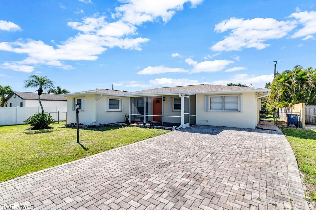 9795 Birr St, Fort Myers, FL 33919-6609