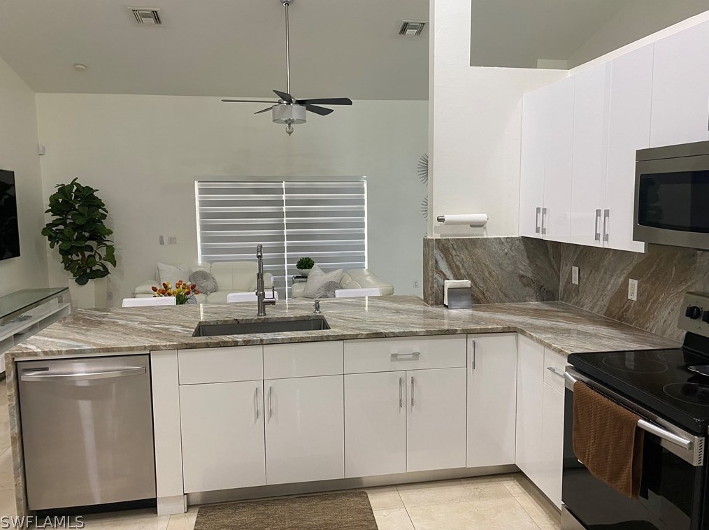 2615 26 St, Lehigh Acres FL 33971-0546 exterior