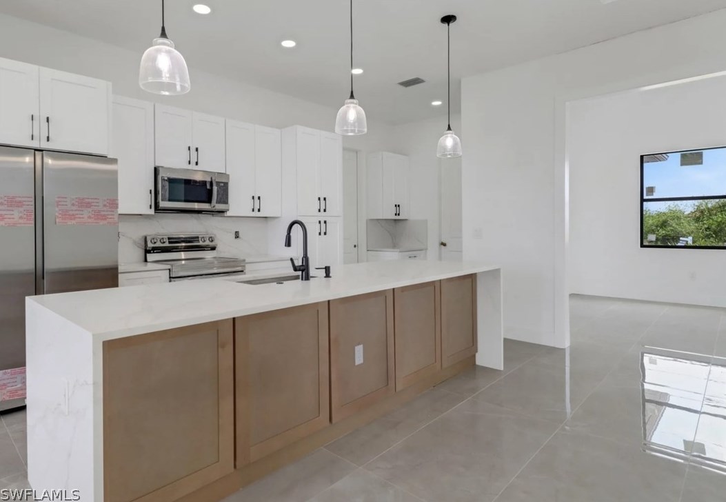 4102 23rd St, Lehigh Acres, FL