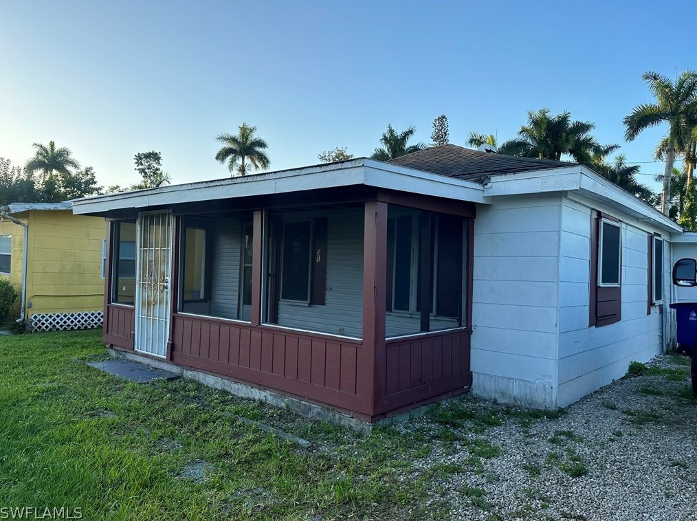 51 Cypress St, Fort Myers, FL 33903-4428