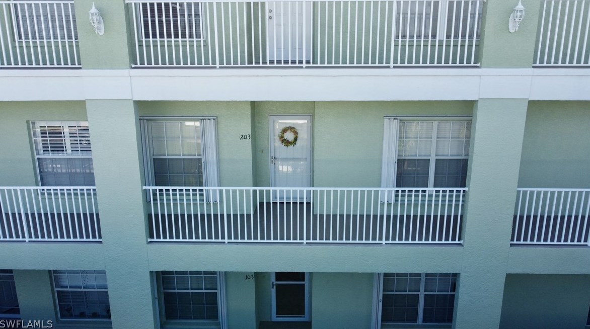 2020 Willow Hammock Cir, Punta Gorda FL  33983-6739 exterior