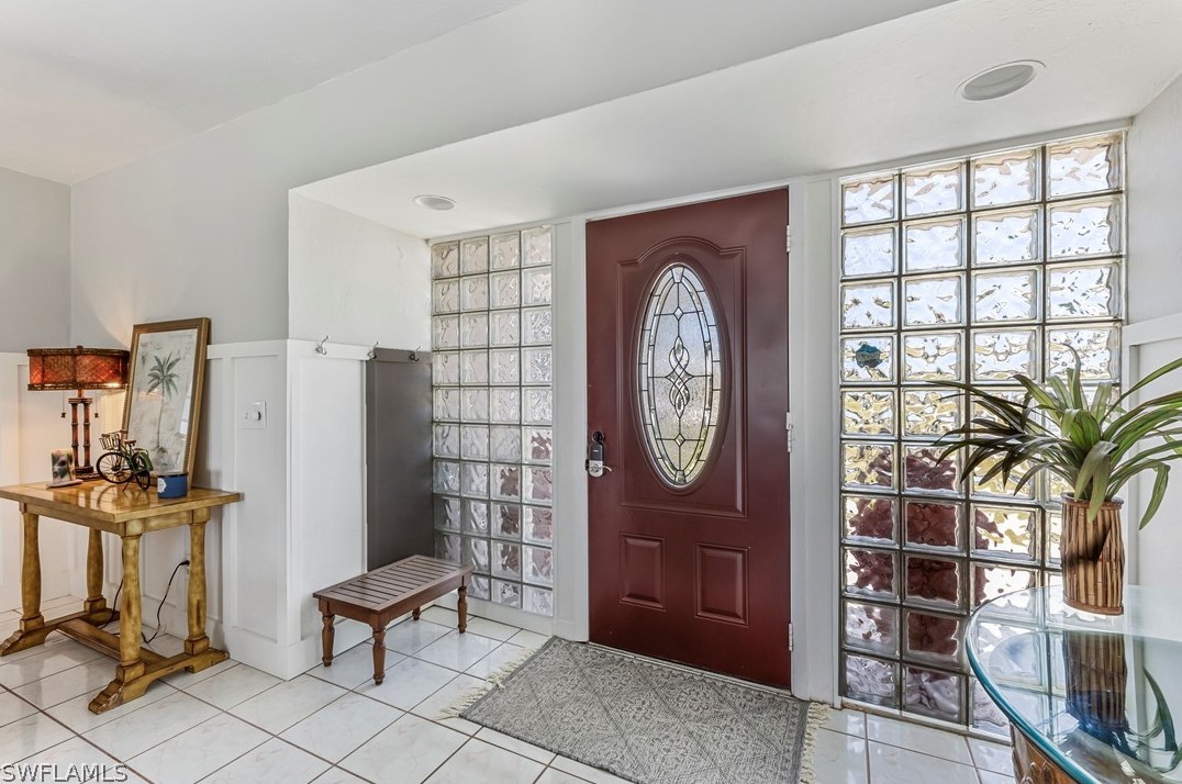 5623 Deauville Ct, Cape Coral, FL 33904-5958