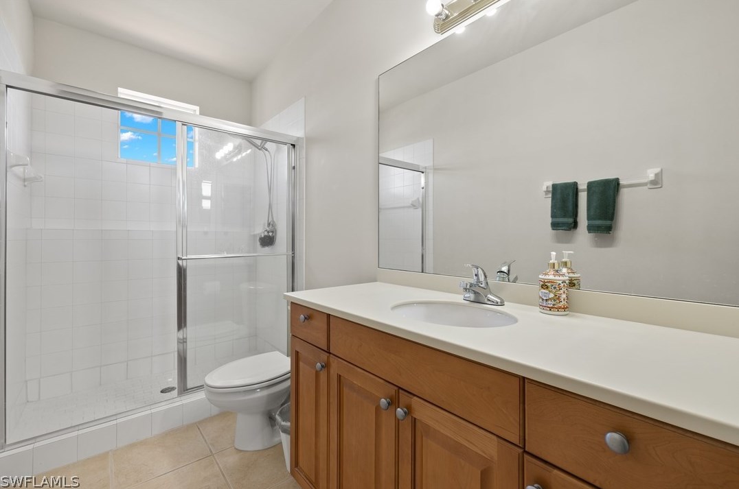 14051 Bently Cir, Fort Myers FL  33912-1991 exterior