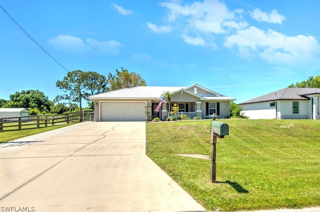 6039 Higgins Ave, Fort Myers, FL 33905-7710