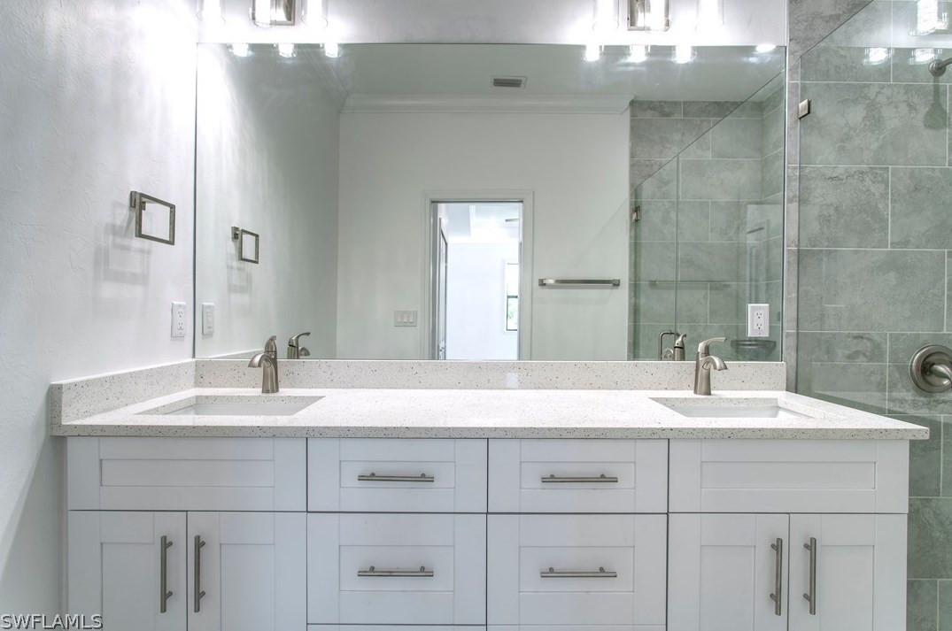 134 Francis Ave, Fort Myers FL  exterior