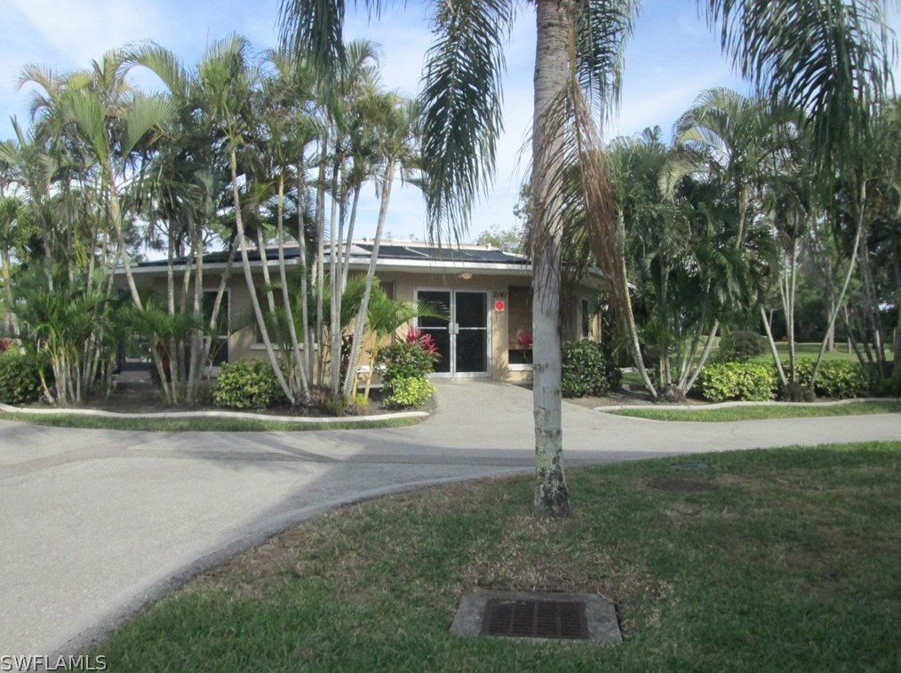 1115 Pine Ln, Cape Coral, FL 33991-3654