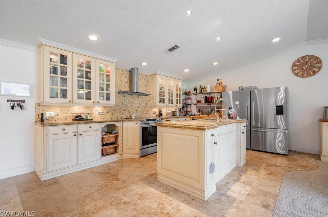 6221 Buckingham Rd, Fort Myers, FL 33905-7655