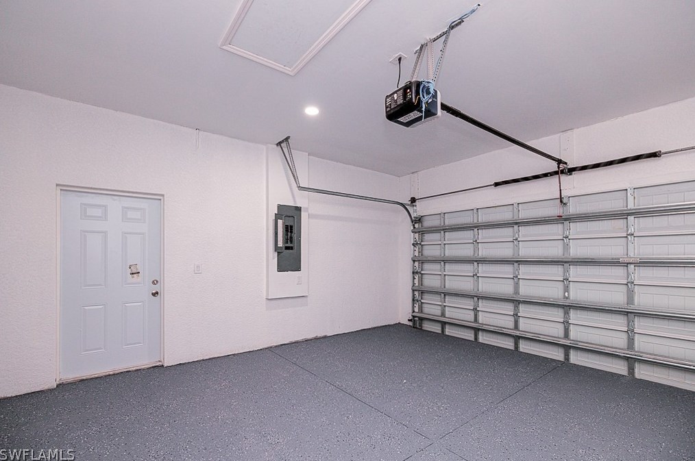 2616 45 St, Lehigh Acres FL 33976-4711 exterior