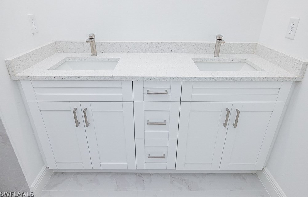 2616 45 St, Lehigh Acres FL 33976-4711 exterior