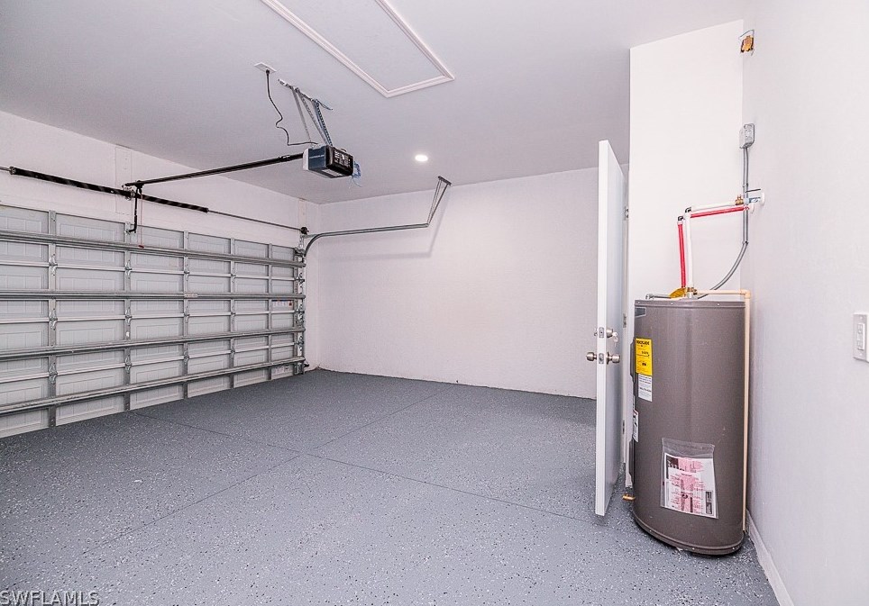 2616 45 St, Lehigh Acres FL 33976-4711 exterior