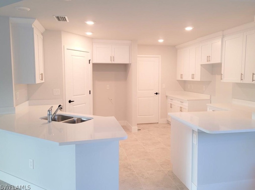 6138 Higgins Ave, Fort Myers, FL 33905