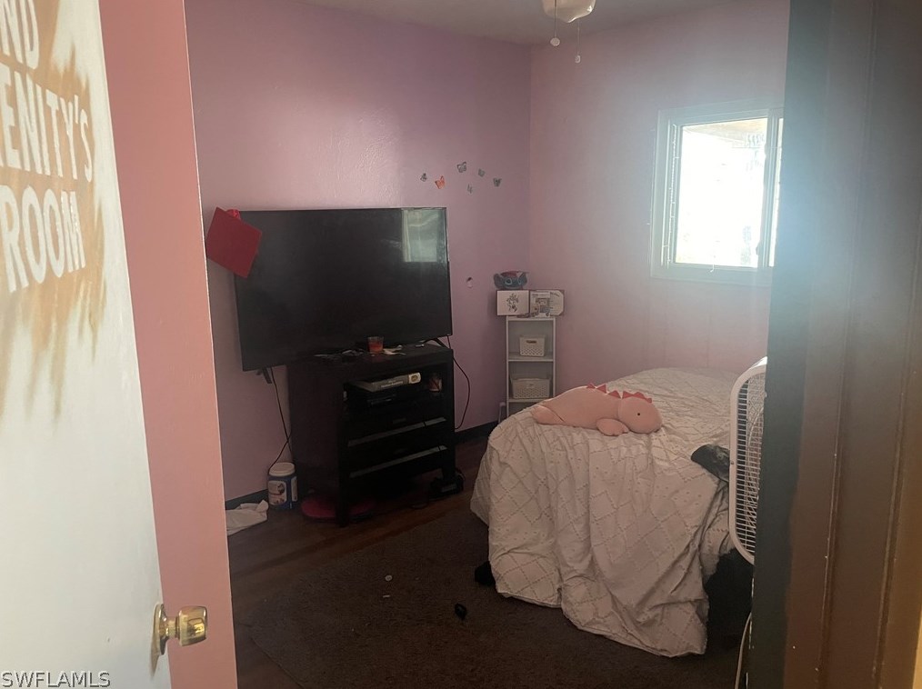 2123 6 Pl, Cape Coral FL  33990-0011 exterior