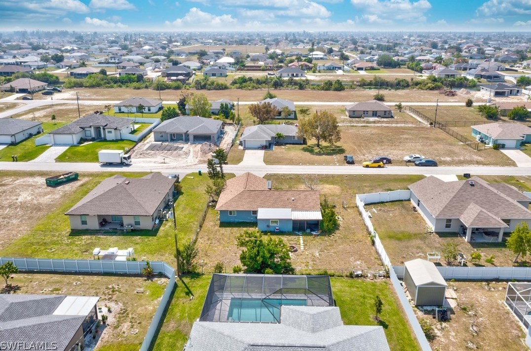 2123 6 Pl, Cape Coral FL  33990-0011 exterior