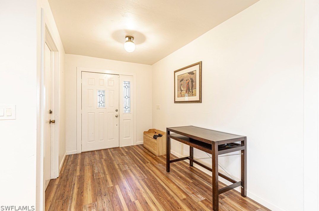 104 Johnnycake Dr, Naples FL 34110-1310 exterior