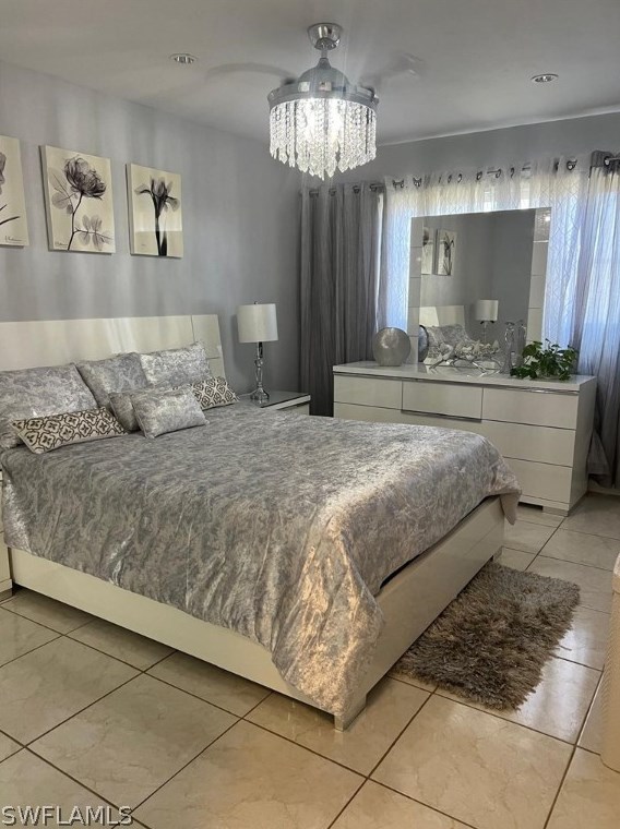 18 Hamlin Ct, Lehigh Acres FL 33936-7211 exterior