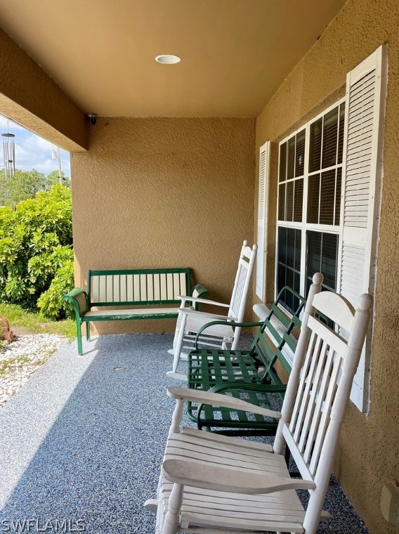 725 Newell St, Lehigh Acres, FL 33974-9796
