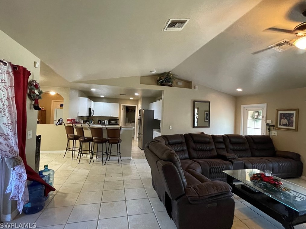 725 Newell St, Lehigh Acres FL 33974-4617 exterior