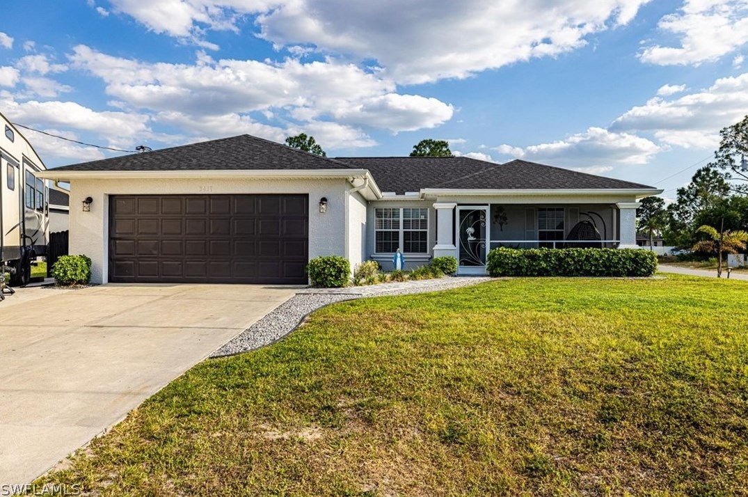 3419 7th St, Lehigh Acres, FL 33976-2312