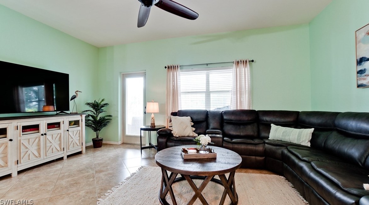 3428 2 Ln, Cape Coral FL  33991-1000 exterior