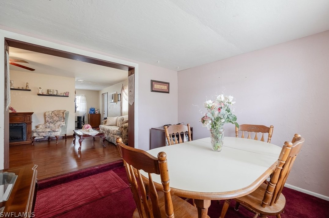 455 Santa Cruz St, Fort Myers FL  33903-2845 exterior