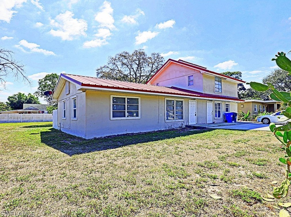 2352 South St #a, Fort Myers, FL 33901