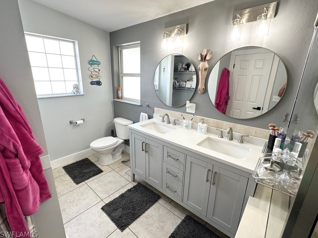 17780 Stevens Blvd, Fort Myers Beach FL  33931-7159 exterior