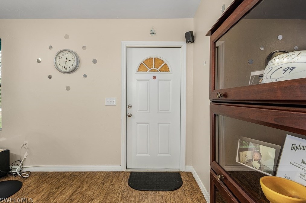 2818 9th St, Lehigh Acres, FL 33972-3553