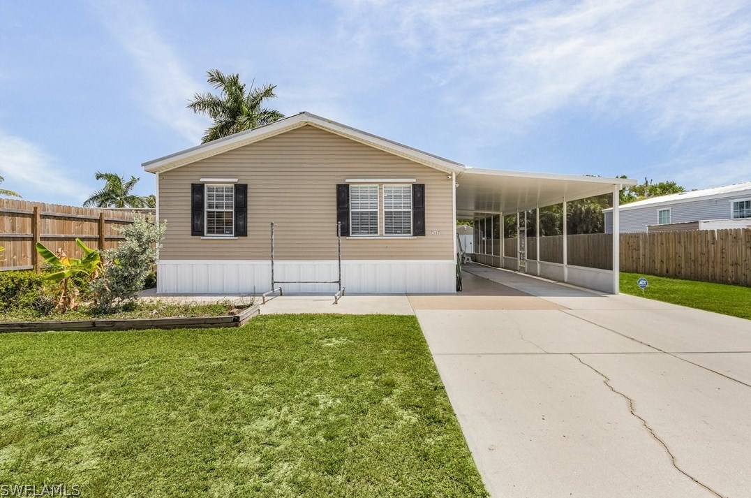 7587 Raymary St, Bokeelia, FL 33922-1907