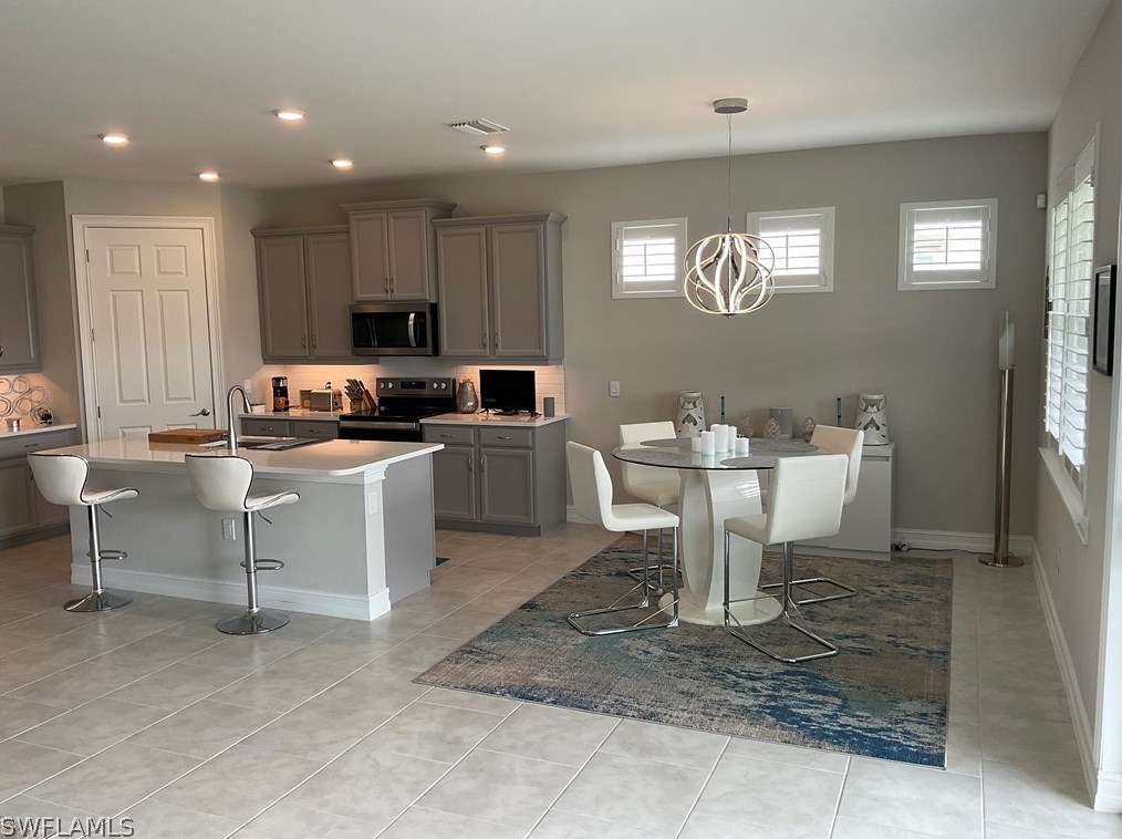 15012 Great Laurel Ct, Alva FL  33920-6001 exterior