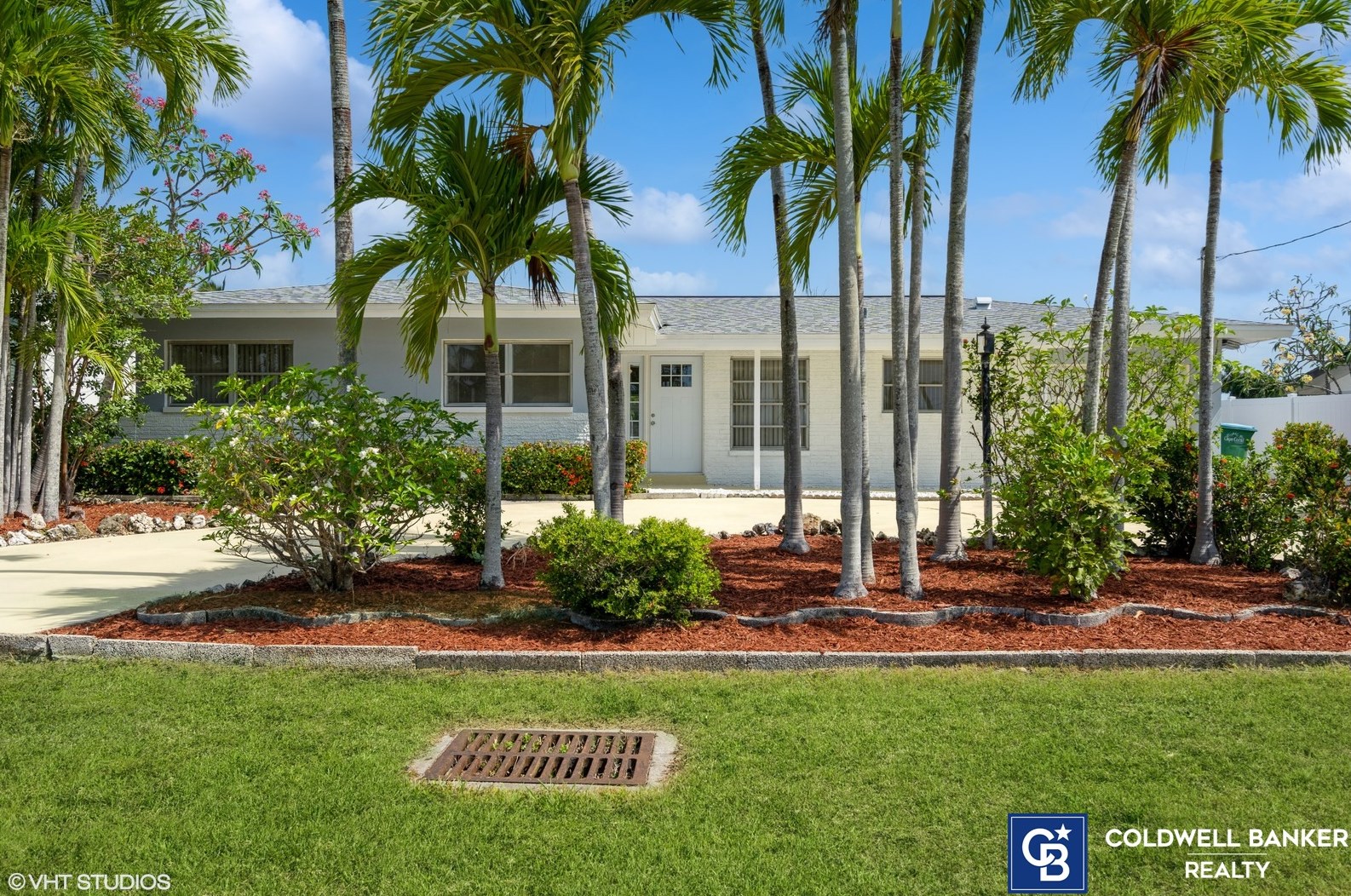 1453 Venetian Ct, Cape Coral, FL 33904-9765