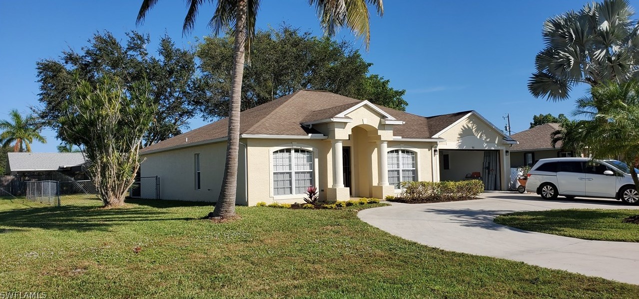 901 Se 30th St, Cape Coral, FL 33904