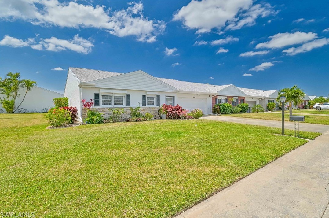 1528 Saddle Woode Dr, Fort Myers, FL 33919-6725