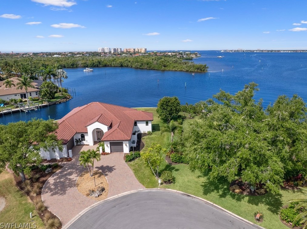 866 Cal Cove Dr, Fort Myers, FL 33919-6003
