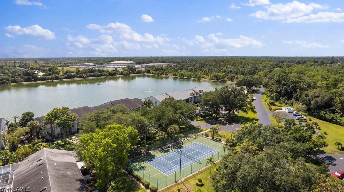9930 Sailview Ct, Fort Myers, FL 33905-5312