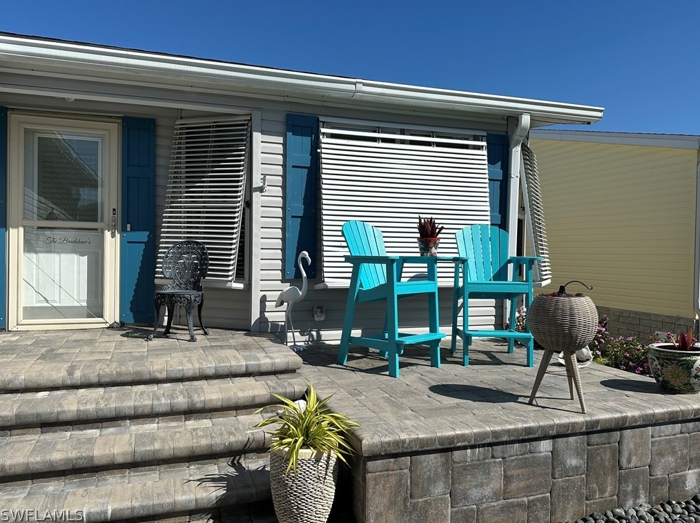 17690 Canal Cove Ct, Fort Myers Beach, FL 33931-7113