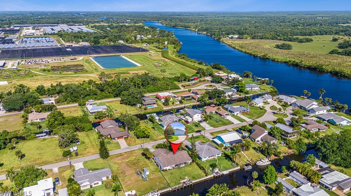 2171 Waylife Ct, Alva, FL 33920-3829
